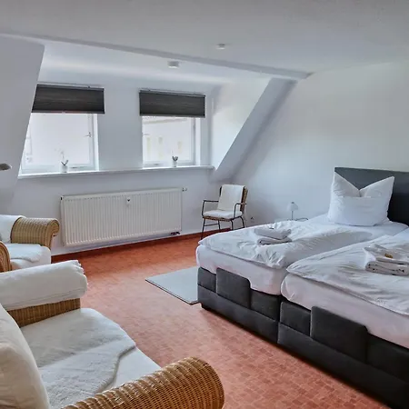 Dom Iii - Domplatz Эрфурт